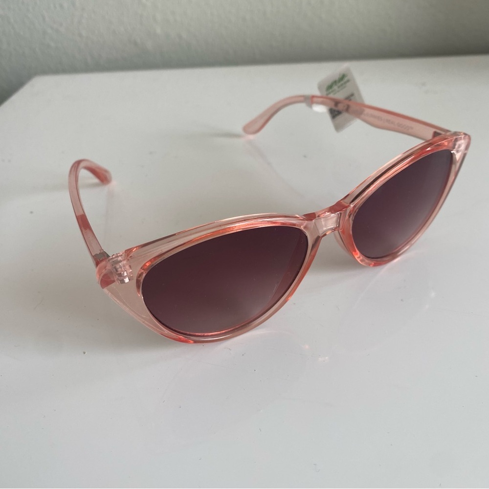 Aerie NWT Transparent Peach Oval Sunglasses - Women's Accessories - Picture 3 of 5